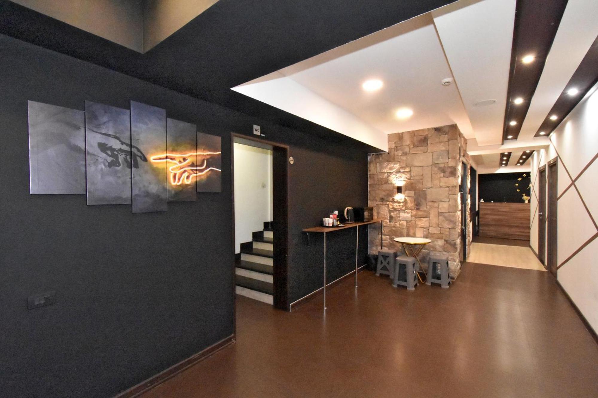 Luna Guest House Jerevan Buitenkant foto